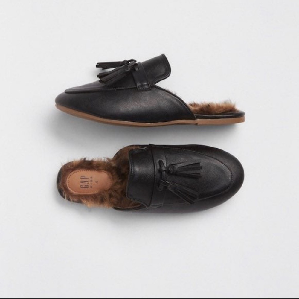 Faux Fur Girls Tassle Mules